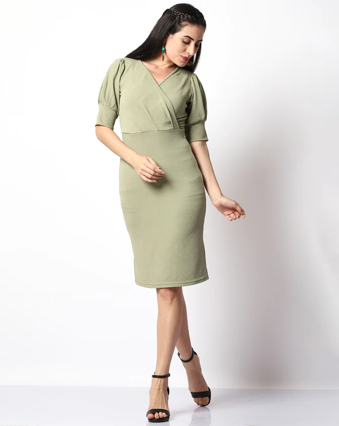 Casual Solid Women Green V-Neck Bodycon